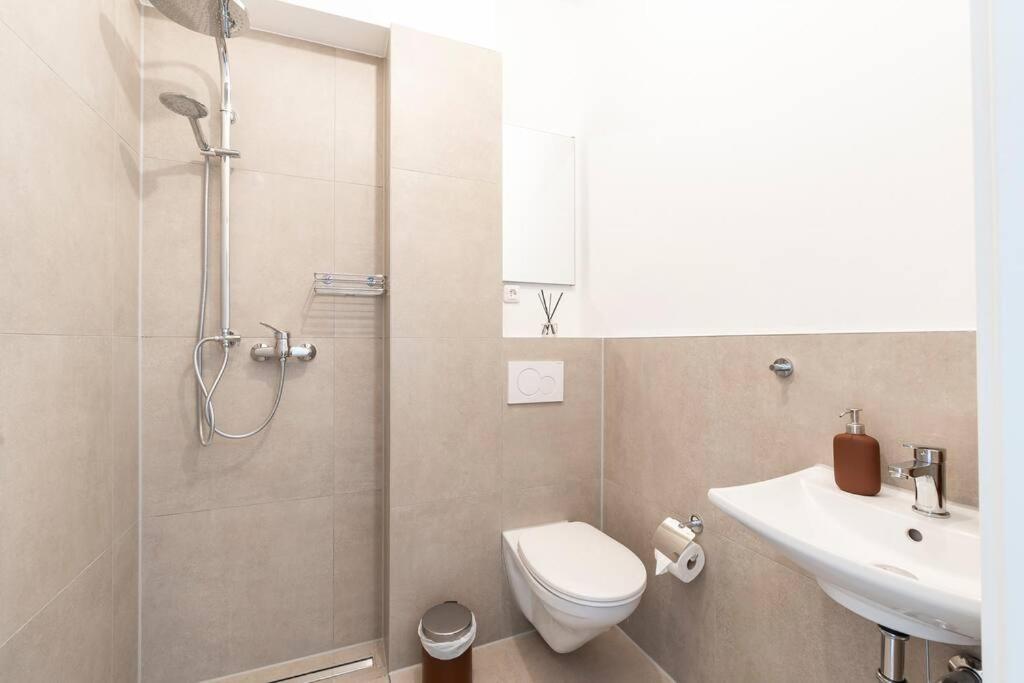 Stilvolle Wohnung Zentral BRE Exteriör bild