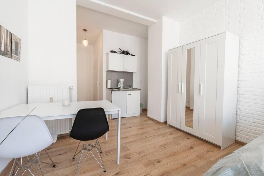 Stilvolle Wohnung Zentral BRE Exteriör bild